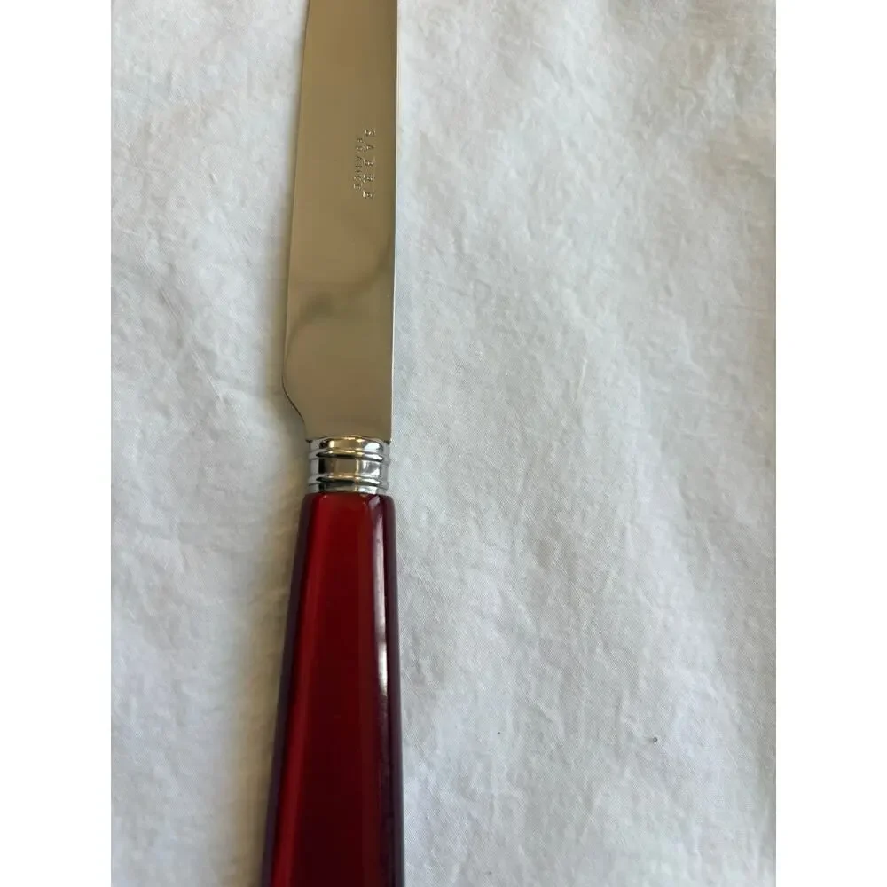 NEW Sabre Paris Icône Red Dinner Knife 18/10 Stainless Acrylic